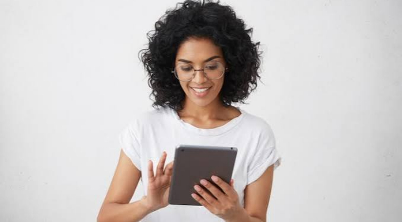 Prefeitura de São José do Piauí entrega tablets a educadoras do Programa Criança Feliz