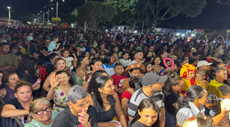 Esperantina realiza o Esperantina Mundo Encantado Uma Viagem de Gerações e encanta famílias