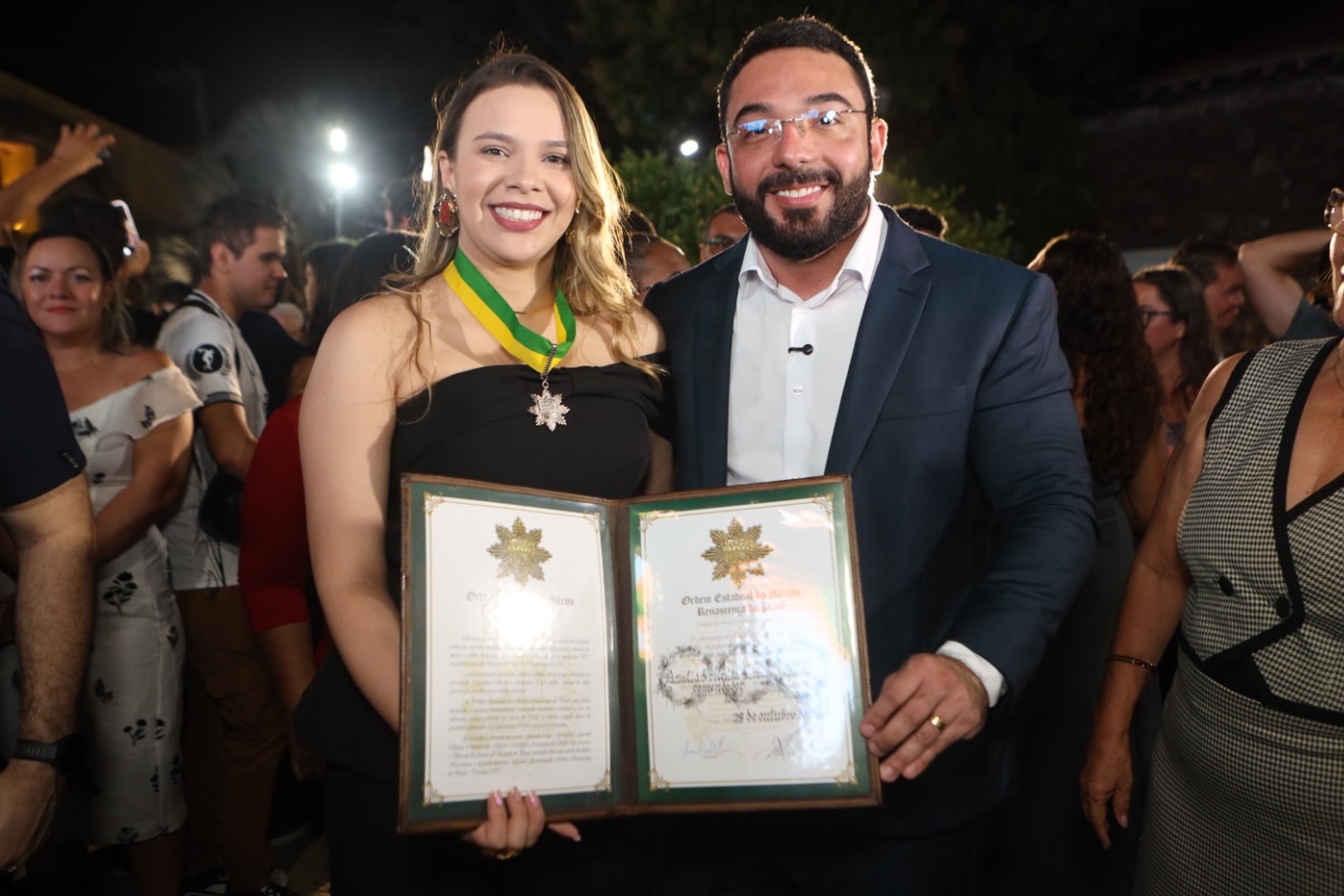 Prefeito Francisco Emanuel participa de cerimônia da Ordem do Mérito Renascença - Divulgação/ASCOM