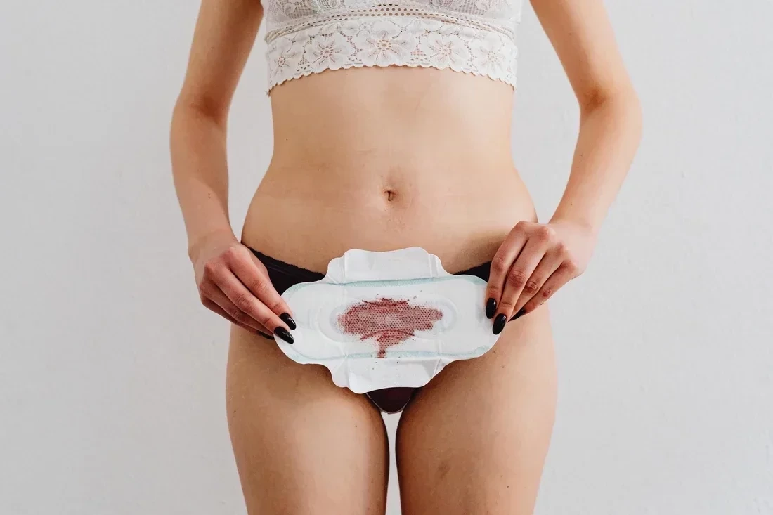 Essas são as melhores dicas para o sexo não ficar ruim na menstruação - imagem 152117