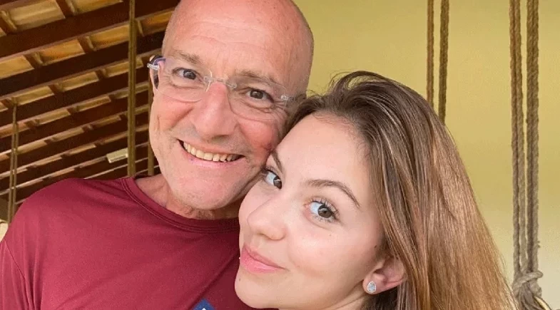 Neta de Carlos Alberto de Nóbrega emociona pai em meio à tratamento contra câncer