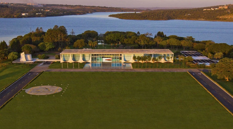 Seis suítes, quadra e piscina: como é o Palácio da Alvorada, residência oficial do presidente