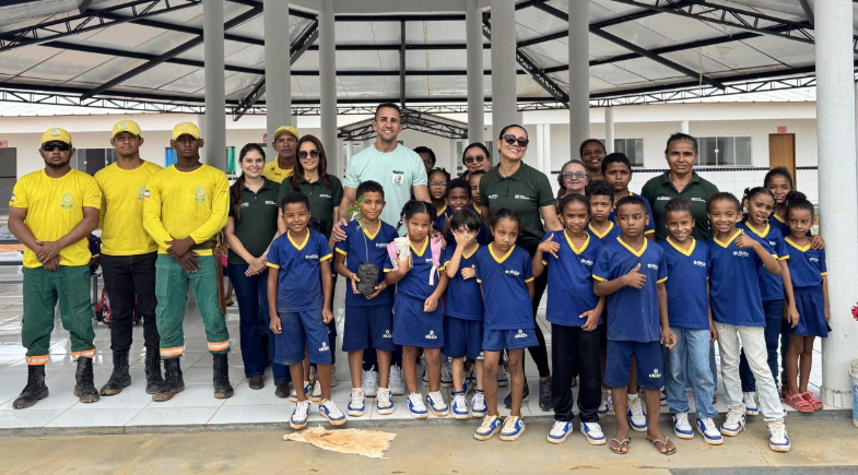 Prefeitura lança projeto de arborização em escola do Distrito Tucuns