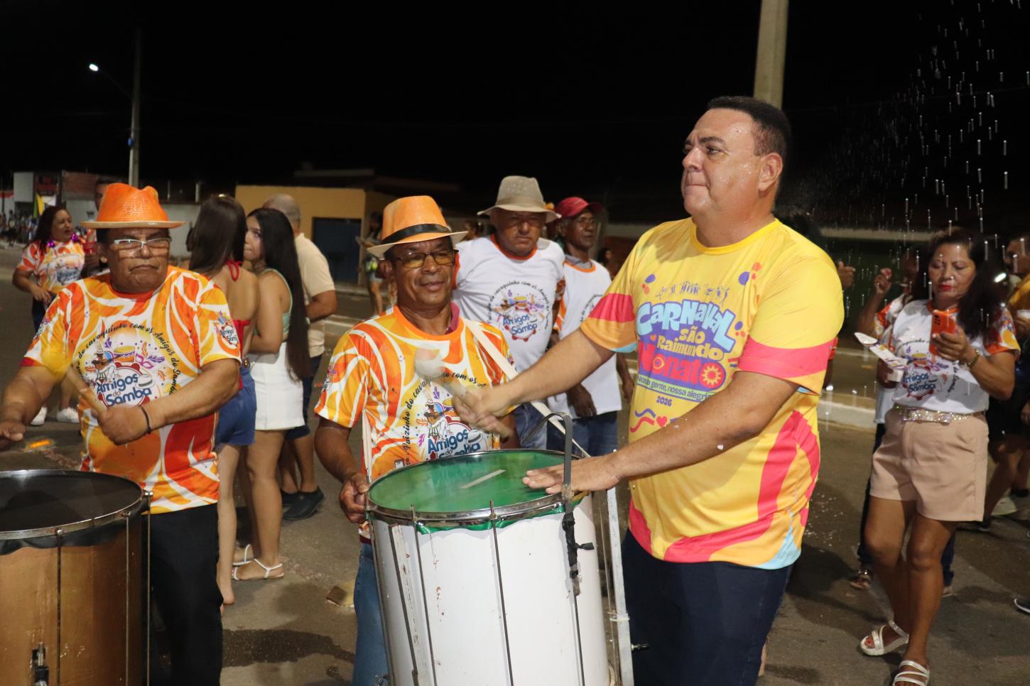 Carnaval de São Raimundo Nonato atrai multidão no segundo dia de festa - Imagem 1