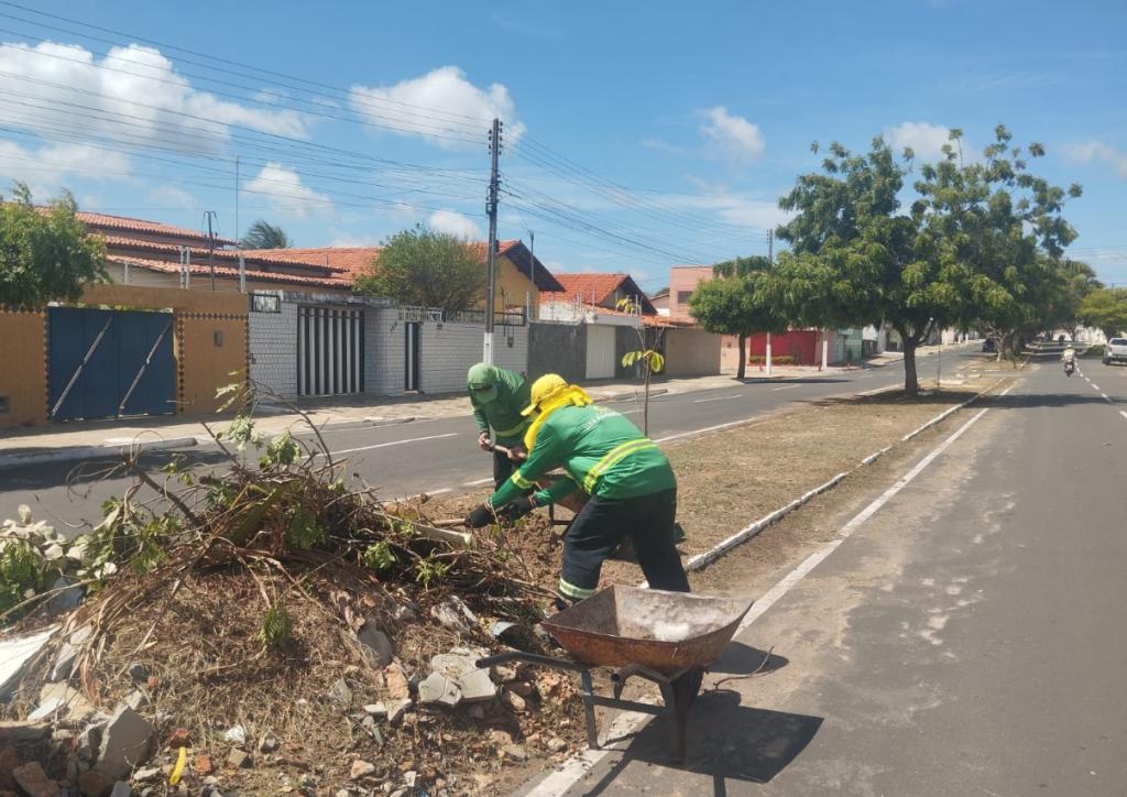 Prefeitura de Parnaíba intensifica serviços de limpeza pública após o Carnaval - Imagem 3