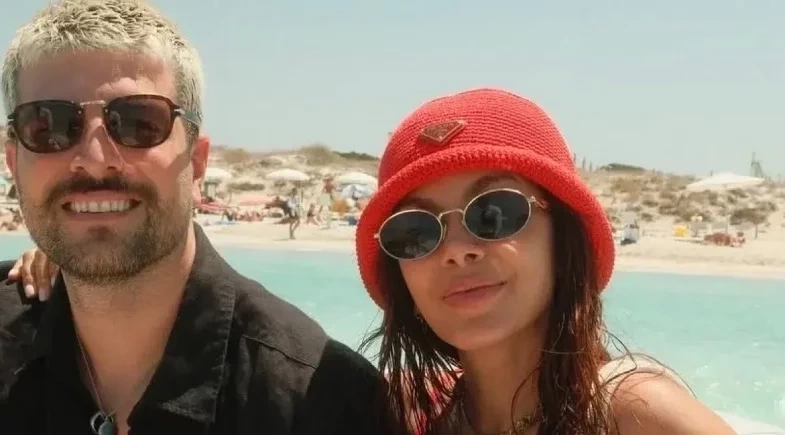 Anitta anuncia término com Ian Bortolanza após 1 ano: “O bicho pegou”