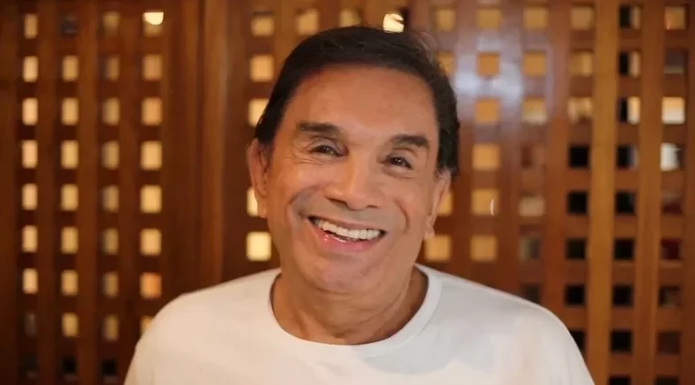 Humorista Dedé Santana recebe alta hospitalar após passar mal em Goiânia