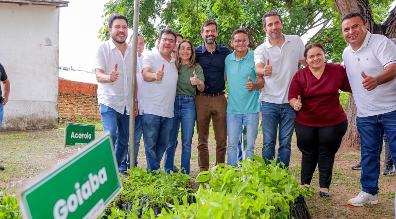 Governador visita obras da BR-316, entrega 5 mil mudas e autoriza novos investimentos em Monsenhor Gil