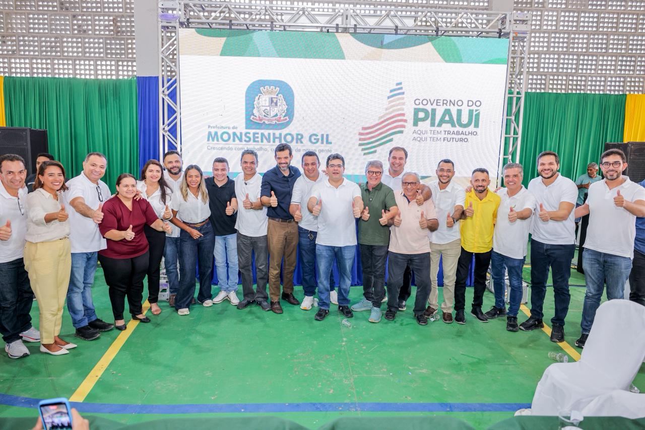 Governador visita obras da BR-316, entrega 5 mil mudas e autoriza novos investimentos em Monsenhor Gil - Imagem 1