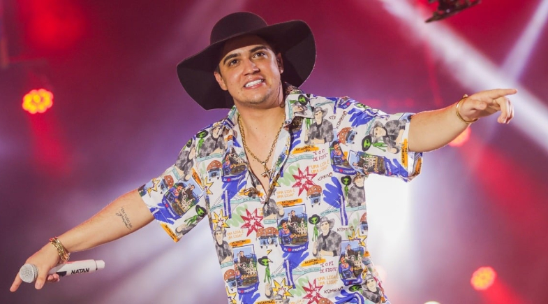 Prefeito anuncia Natanzinho Lima como primeira atração dos 62 anos de Santo Antônio de Lisboa