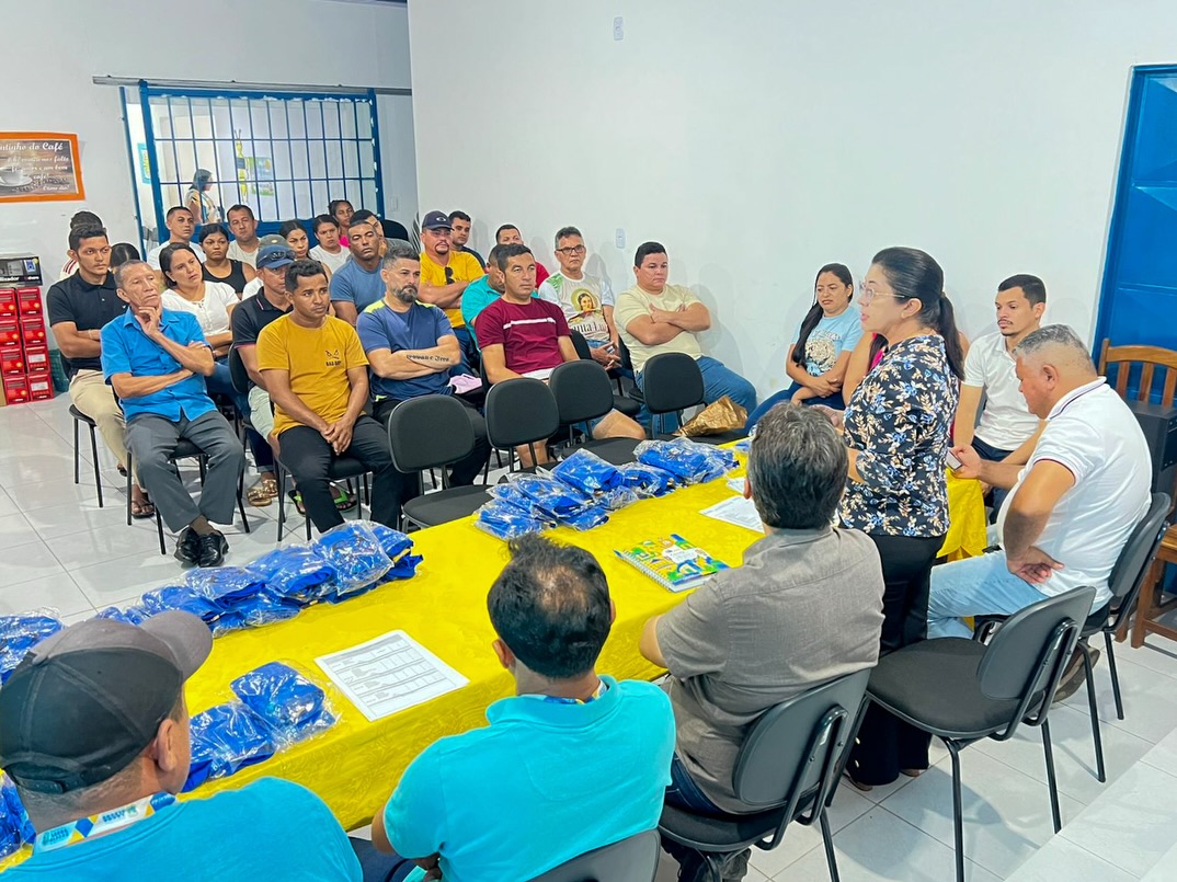Prefeitura de Lagoa Alegre realiza alinhamento com equipe do transporte escolar para início do ano letivo 2026 - Imagem 1