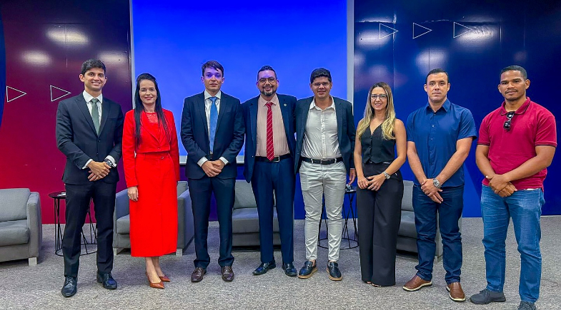 Avelino Lopes marca presença em encontro sobre Reforma Tributária na capital