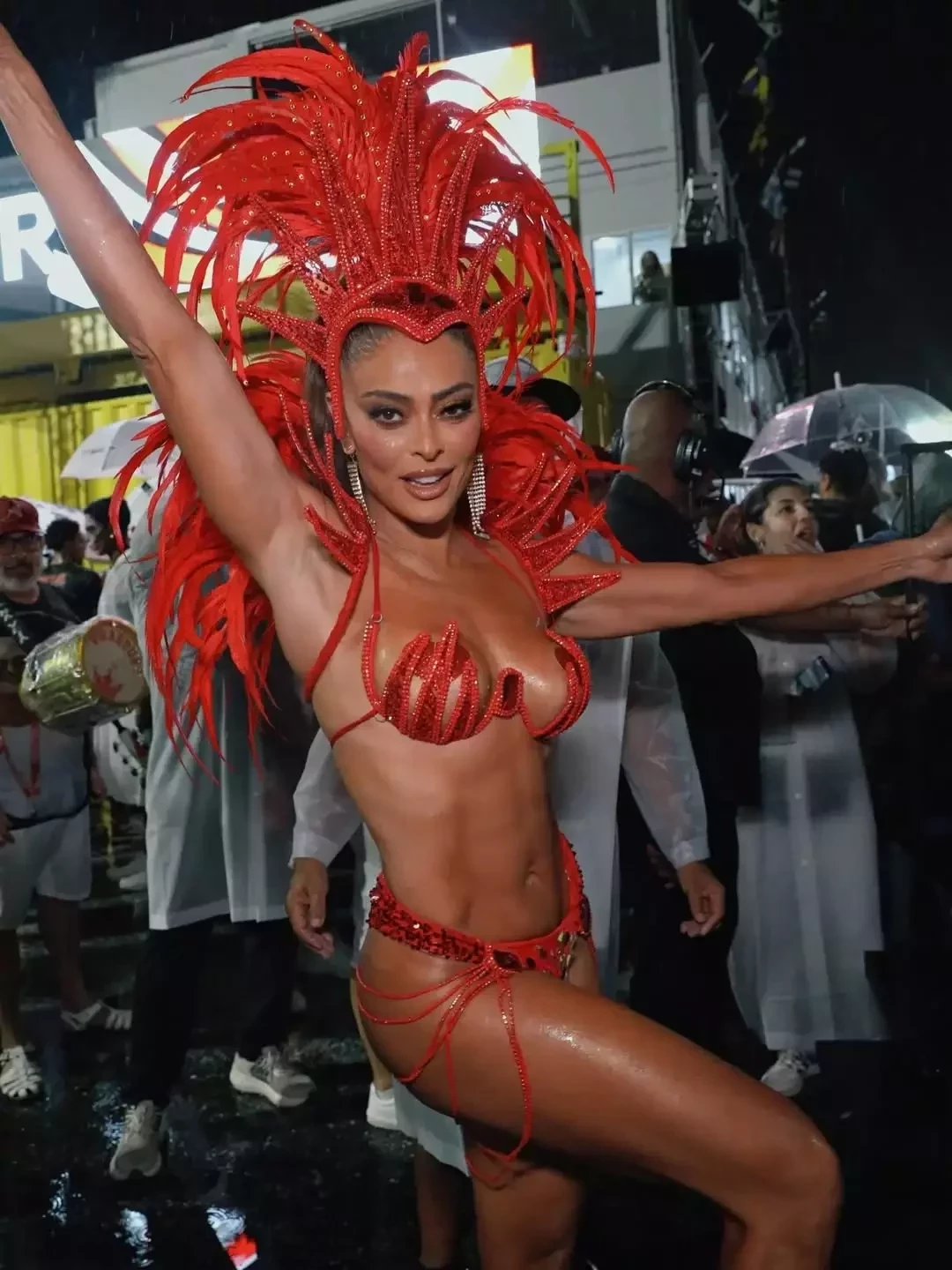 Elas vêm com tudo! Cinco musas que vão brilhar no Carnaval 2026 - imagem 138978