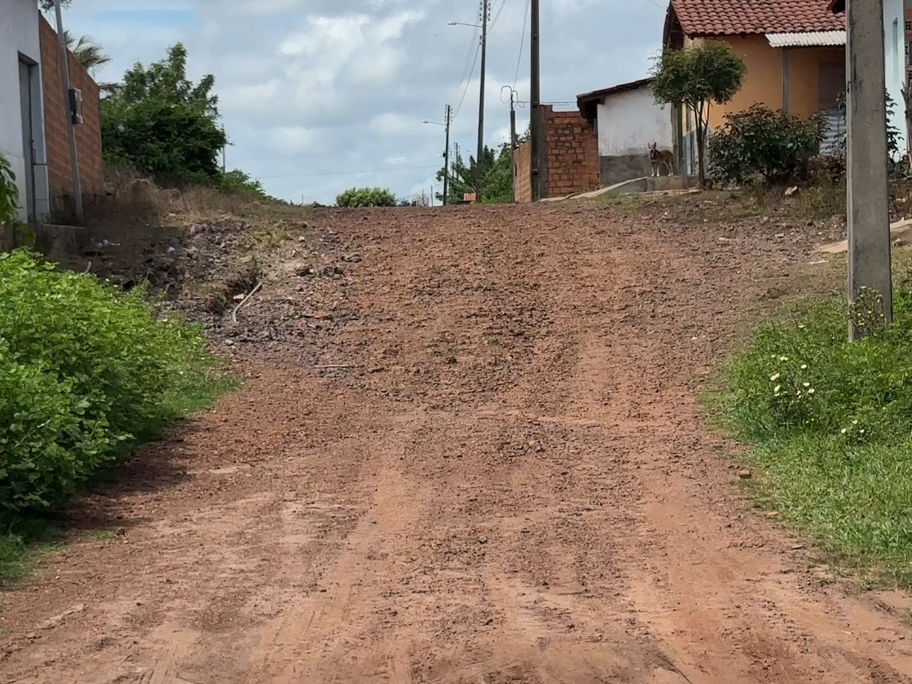 Após articulação com o Governo do Estado, prefeito Abdoral Melo anuncia pavimentação em ruas de São João do Arraial - Imagem 1