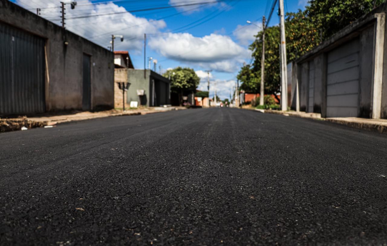 Asfaltamento avança em Água Branca com investimento de quase R$ 2 milhões - Imagem 9