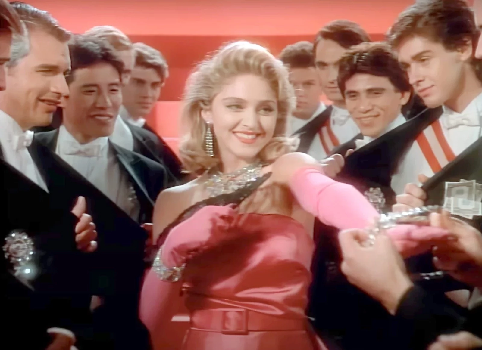 Sexo, dinheiro e mais: 3 signos que vão ter tudo nessa semana - imagem 140265