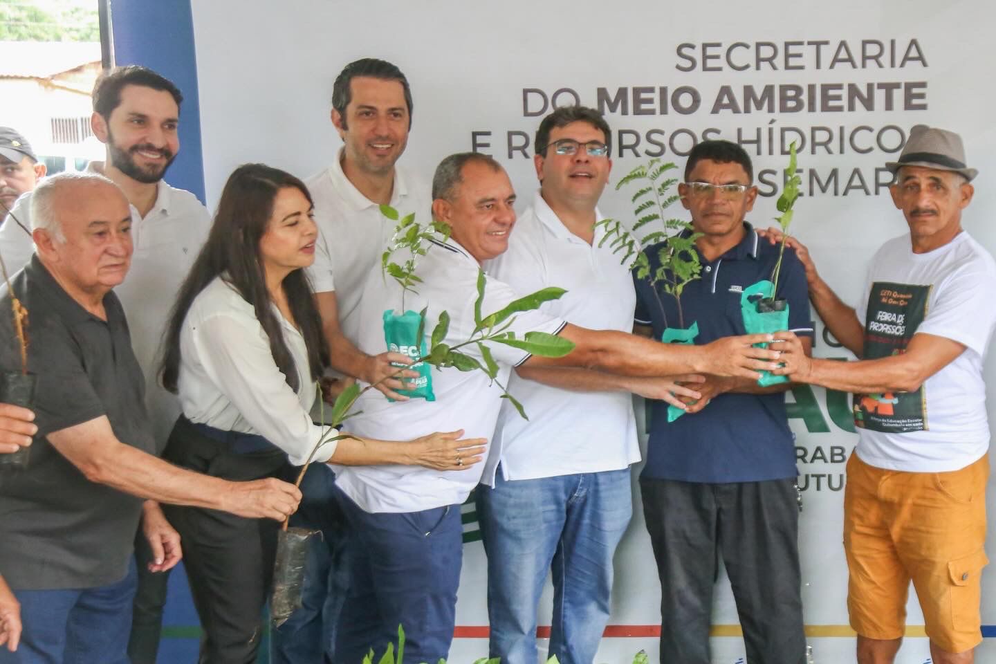 Jardim do Mulato inaugura mais de 13 mil m² de pavimentação asfáltica e distribui mudas nativas e frutíferas | Divulgação/Ascom