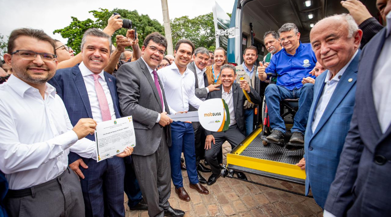 Uruçuí reforça assistência social e inclusão com van adaptada do MobSUAS