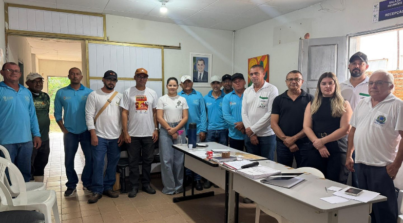 Reunião reforça estratégias de enfrentamento às arboviroses em Simplício Mendes