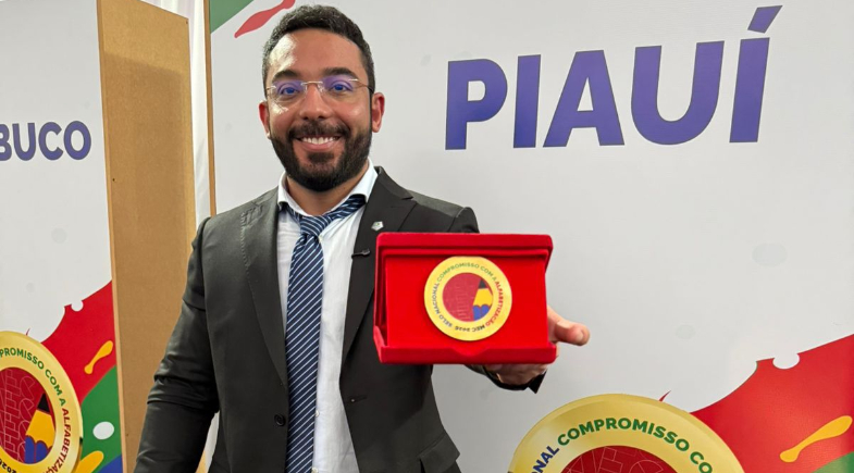 Parnaíba conquista Selo Ouro em alfabetização e se destaca nacionalmente