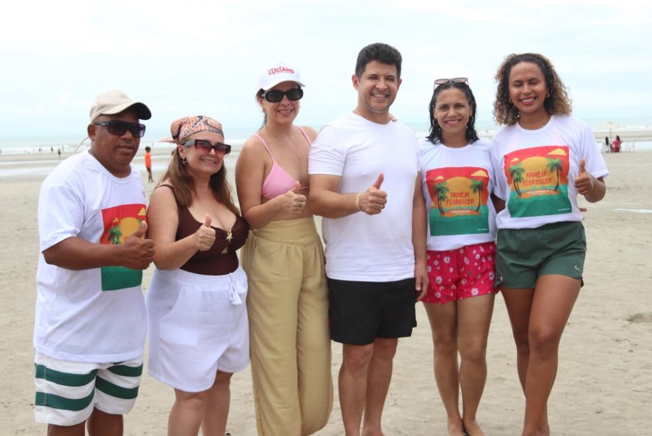 Prefeitura de Hugo Napoleão promove viagem do Grupo Florescer ao litoral do Piauí - Imagem 2