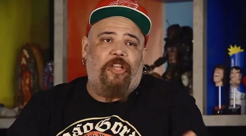 Cantor João Gordo ironiza detenção em aeroporto de BH: “Bendita Lei Ruaneta”