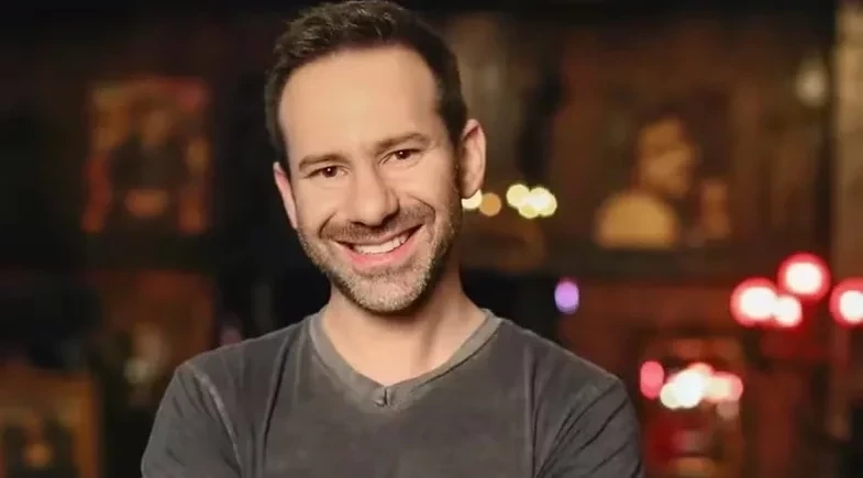 Dono do OnlyFans morre e deixa fortuna bilionária; saiba o valor