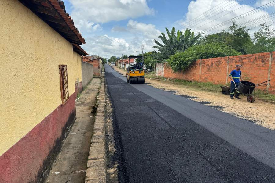Obras de pavimentação em andamento em Regeneração - Divulgação/ASCOMObras de pavimentação em andamento em Regeneração - Divulgação/ASCOM