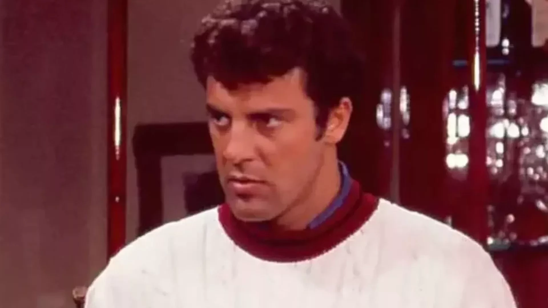 Ator em Rainha da Sucata 