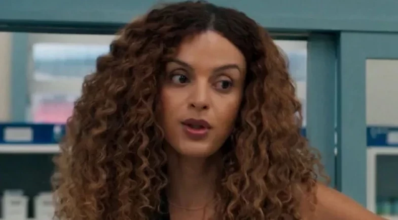 Em 'Três Graças', Viviane ganha novo pretendente; saiba quem é