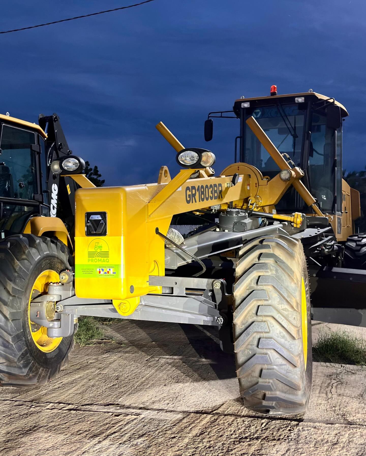 Sebastião Leal recebe nova máquina para reforço na recuperação de estradas vicinais | Divulgação/ASCOM