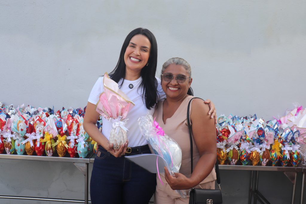 Oficina de Ovos de Páscoa promovida pela SEMTAS prepara mulheres para o empreendedorismo - Imagem 2