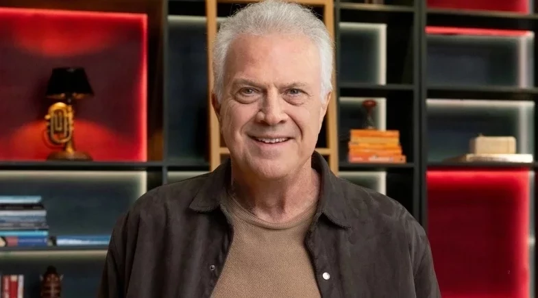 Ex-diretor da Globo detona Bial após fala polêmica do apresentador: “imbecil”