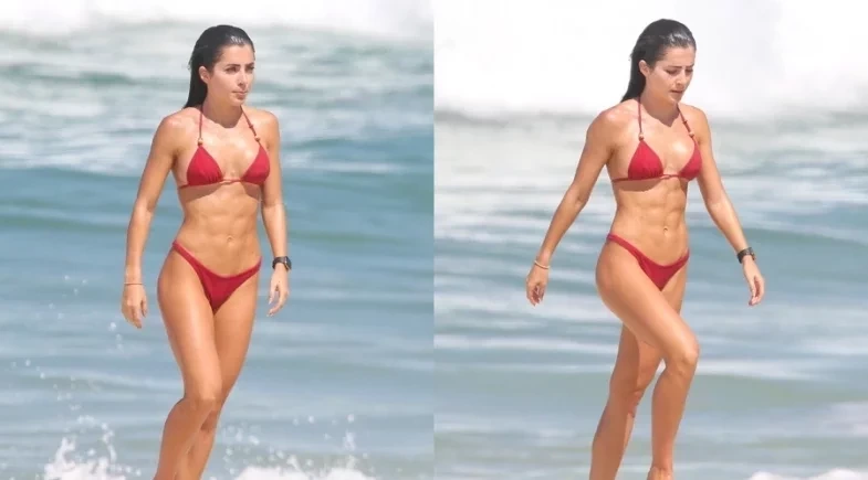 Jade Picon exibe barriga sarada ao se refrescar no mar do Rio; fotos!