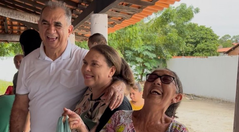 Tradicional distribuição de peixes beneficia população de Pau D’Arco do Piauí