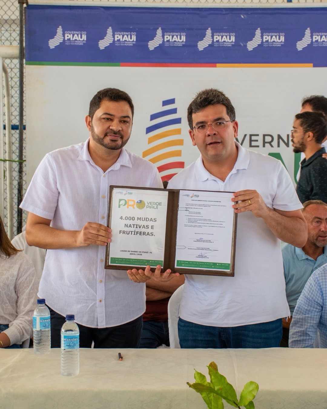 Prefeito de Lagoa do Barro recebe governador e lideranças e anuncia novas obras - Imagem 1