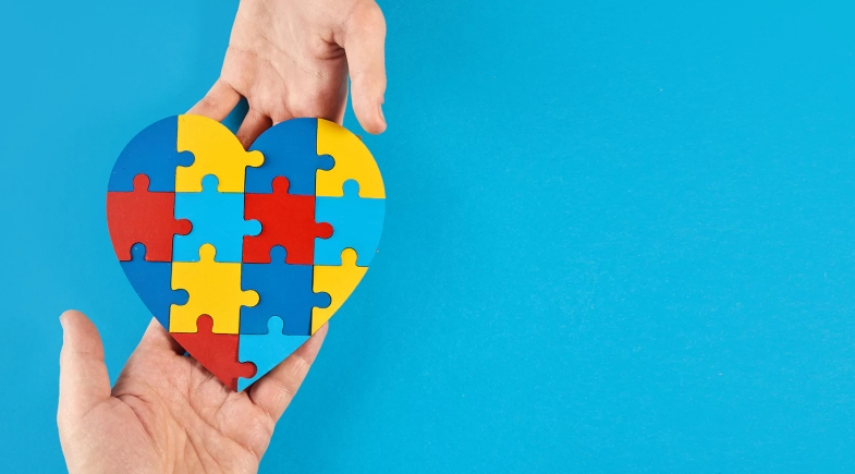 Prefeitura de Francisco Santos realiza passeata em alusão ao Abril Azul