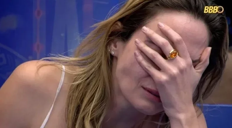 Ana Paula Renault decide permanecer no BBB 26 após morte de seu pai