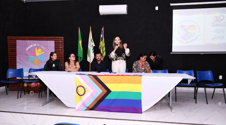 Valença do Piauí promove formação para atendimento inclusivo à população LGBTQIA+