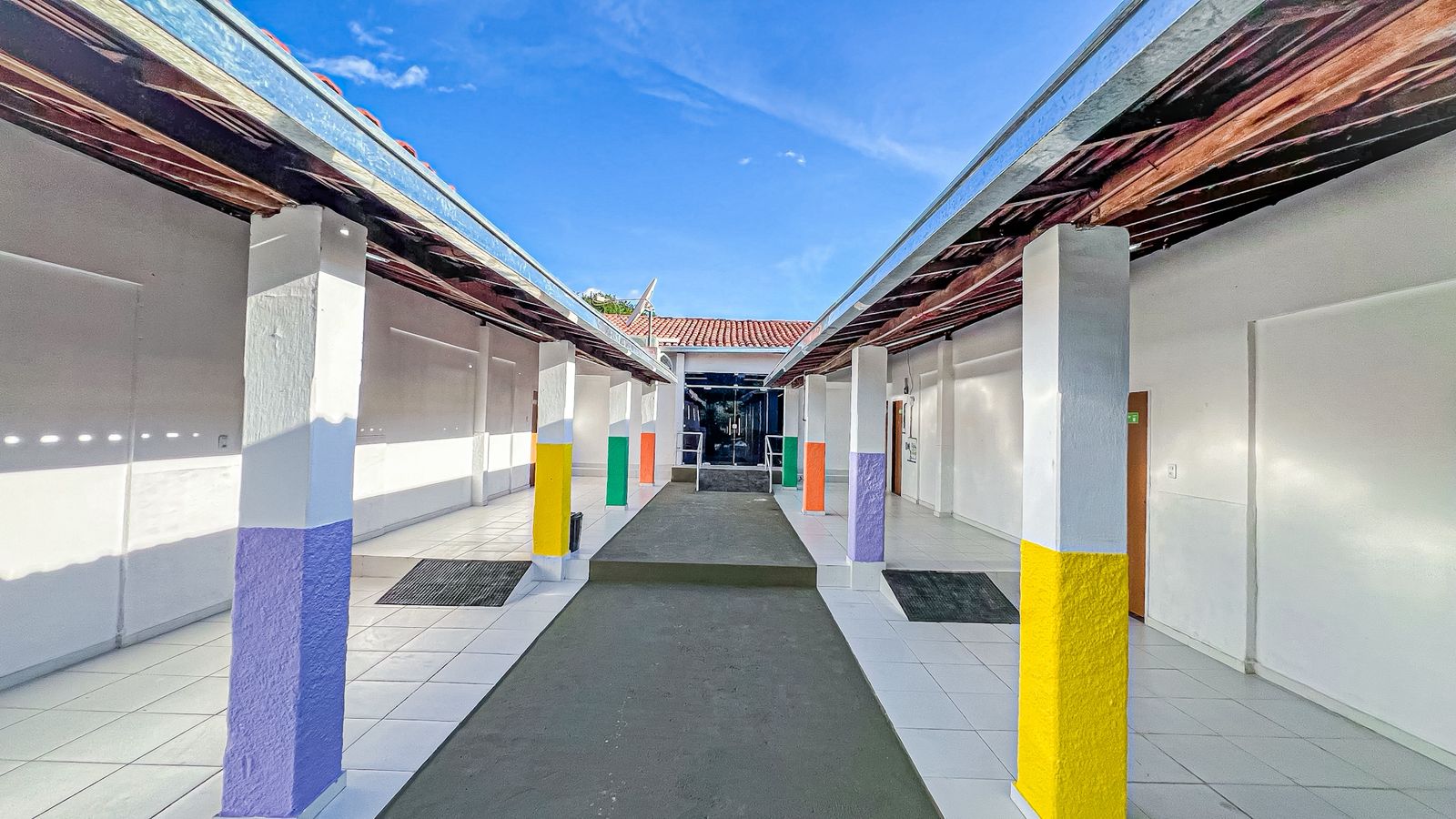 Amarante entrega reforma da Escola da Várzea e reforça compromisso com a educação - Divulgação/ASCOMAmarante entrega reforma da Escola da Várzea e reforça compromisso com a educação - Divulgação/ASCOM