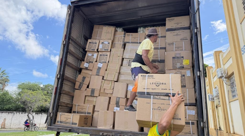   Prefeitura de Parnaíba reforça educação com entrega de novos materiais para escolas municipais 