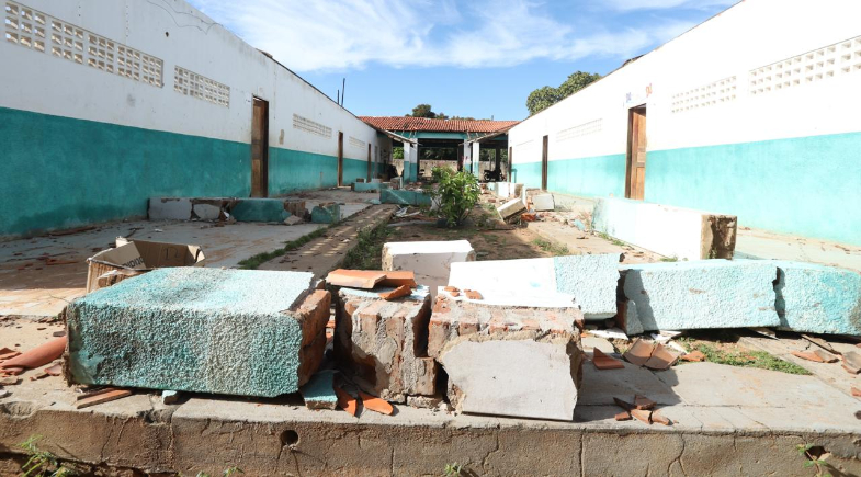 Obras de reforma e ampliação da Escola Enir Guerra seguem em ritmo acelerado em Curimatá