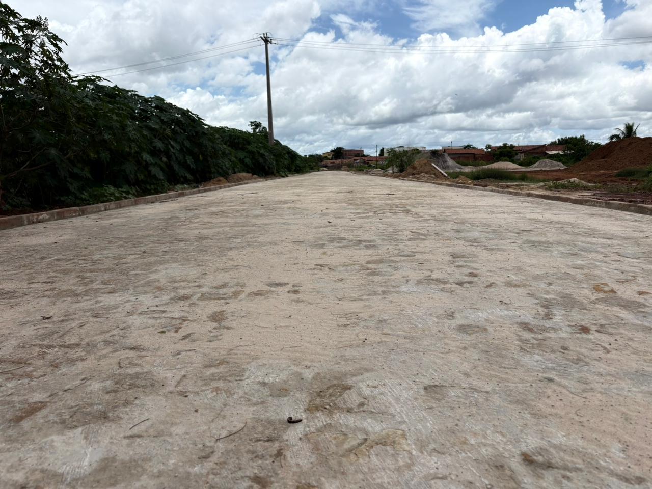 Prefeitura de Esperantina intensifica obras de pavimentação - Divulgação/ASCOMPrefeitura de Esperantina intensifica obras de pavimentação - Divulgação/ASCOM