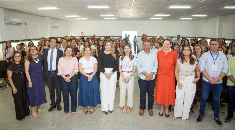 Prefeitura de Parnaíba participa de capacitação para agentes públicos voltada à primeira infância no Piauí