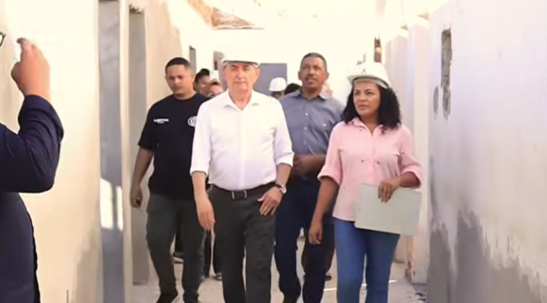 Prefeitura de Floriano avança com obras nas UBSs Paulo Kalume e Cajueiro II 