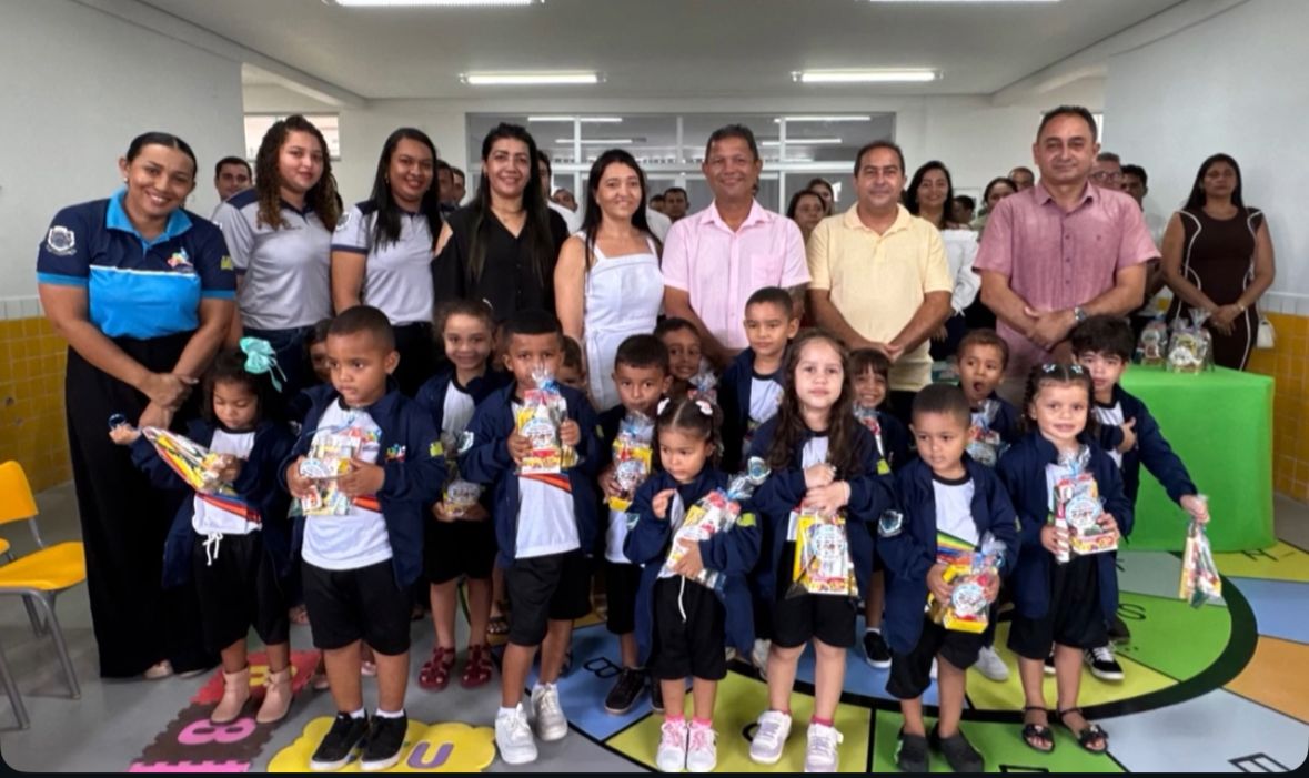 Prefeitura de Campo Largo do Piauí inaugura novo prédio da Creche Municipal Deputado Abraão Gomes - Divulgação/ASCOMPrefeitura de Campo Largo do Piauí inaugura novo prédio da Creche Municipal Deputado Abraão Gomes - Divulgação/ASCOM