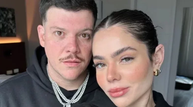 Ferrugem pede Thaís Vasconcellos em casamento com declaração apaixonada