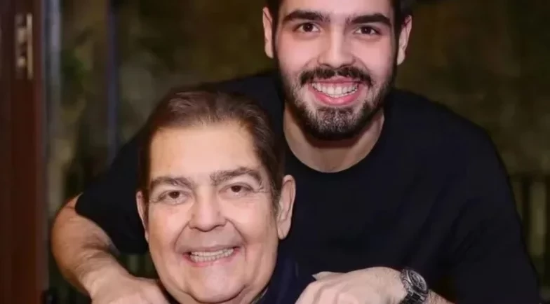 João Silva compartilha foto rara com Faustão e relembra momento difícil