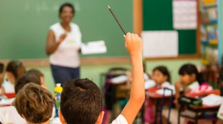 Educação e assistência social alinham ações do Sistema Presença em Jatobá do Piauí