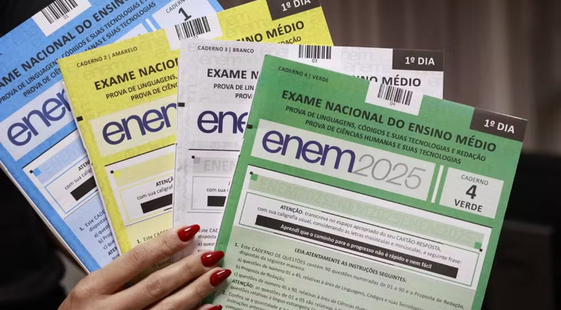Cadernos de provas do Enem | Angelo Miguel/MEC